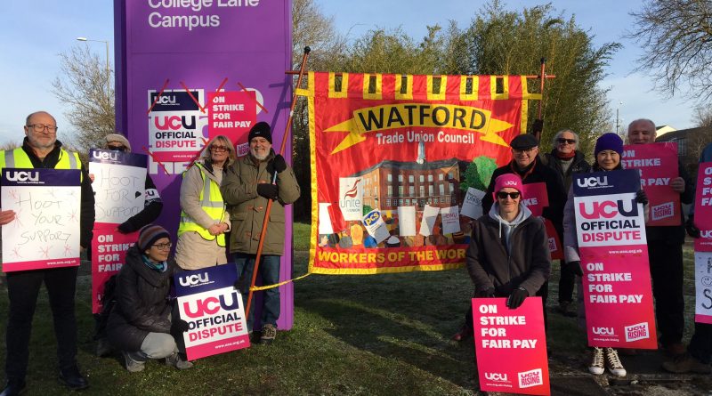 picket line at college lane